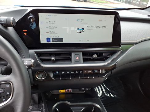 Used 2025 Lexus UX 300h AWD w/ Accessory Package (Z1) image 10