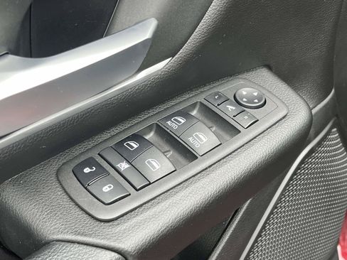 Used 2023 RAM 1500 Big Horn AWD/4WD image 18
