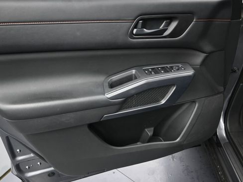 Used 2023 Nissan Pathfinder Rock Creek image 14