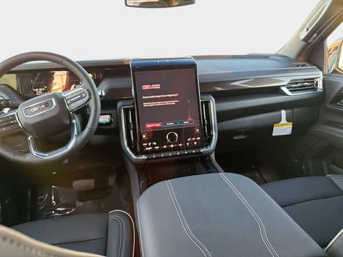 New 2026 GMC Yukon Elevation RWD image 15