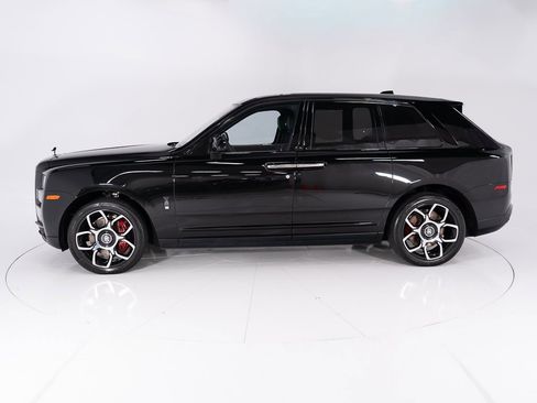 Certified 2023 Rolls-Royce Cullinan Black Badge w/ Driver's Package image 2