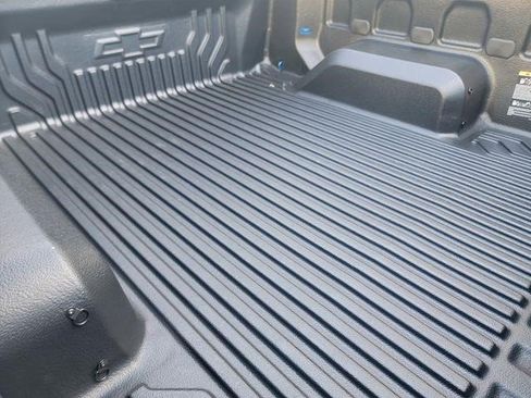 Certified 2022 Chevrolet Silverado 1500 LT image 18