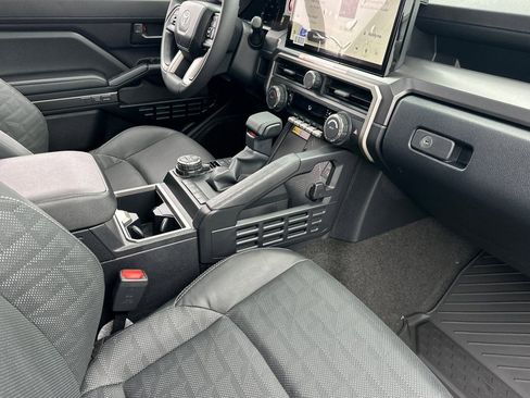 New 2026 Toyota 4Runner SR5 image 27