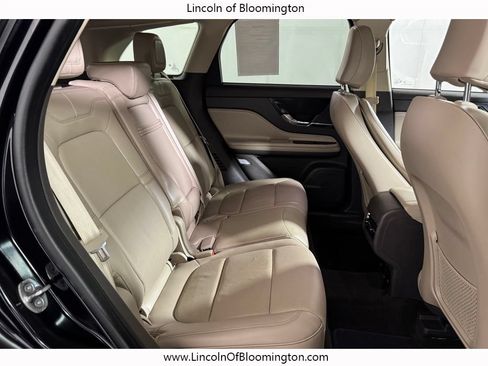 Used 2023 Lincoln Corsair Reserve AWD/4WD image 12