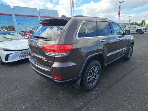 Used 2019 Jeep Grand Cherokee Limited AWD/4WD image 3