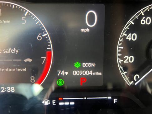 Used 2025 Honda Civic Sport image 17