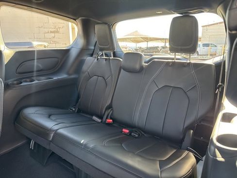 New 2026 Chrysler Voyager LX image 13
