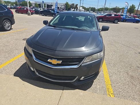 Used 2014 Chevrolet Impala LS FWD image 2