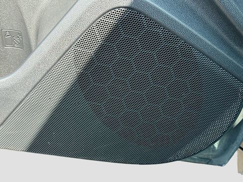 Used 2024 Subaru Crosstrek 2.0i Premium AWD/4WD image 23