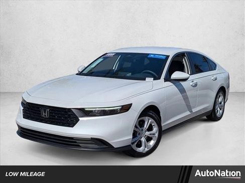 Used 2025 Honda Accord LX image 1