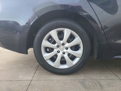 Used 2022 Toyota Corolla LE image 10