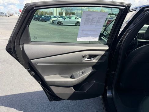 Used 2025 Honda Accord Sport image 10