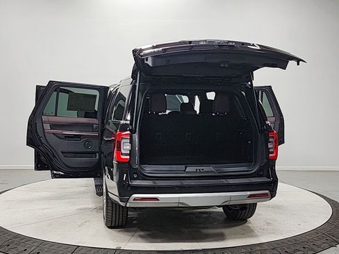 Used 2024 Ford Expedition Limited AWD/4WD image 14
