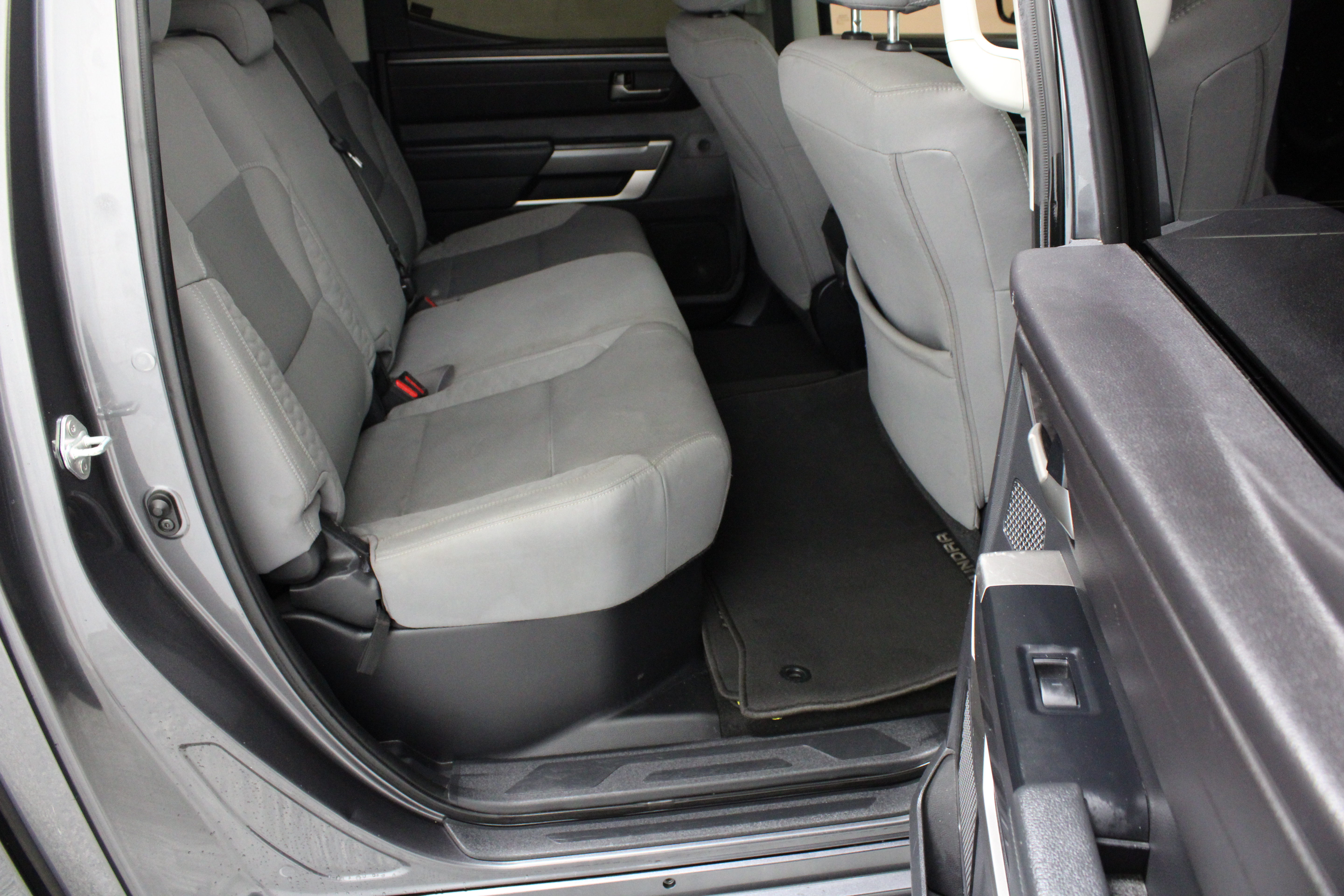 Used 2023 Toyota Tundra SR5 AWD/4WD image 32