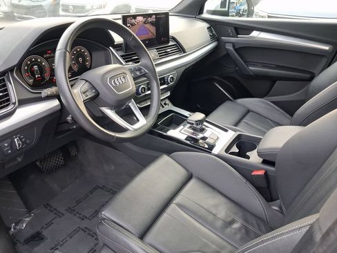 Used 2025 Audi Q5 2.0T Premium AWD/4WD image 13