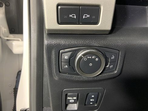 Used 2016 Ford F150 Lariat w/ Equipment Group 501A Mid image 10