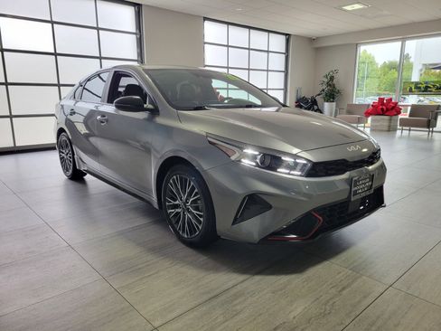 Used 2023 Kia Forte GT-Line w/ GT-Line Technology Package FWD image 6