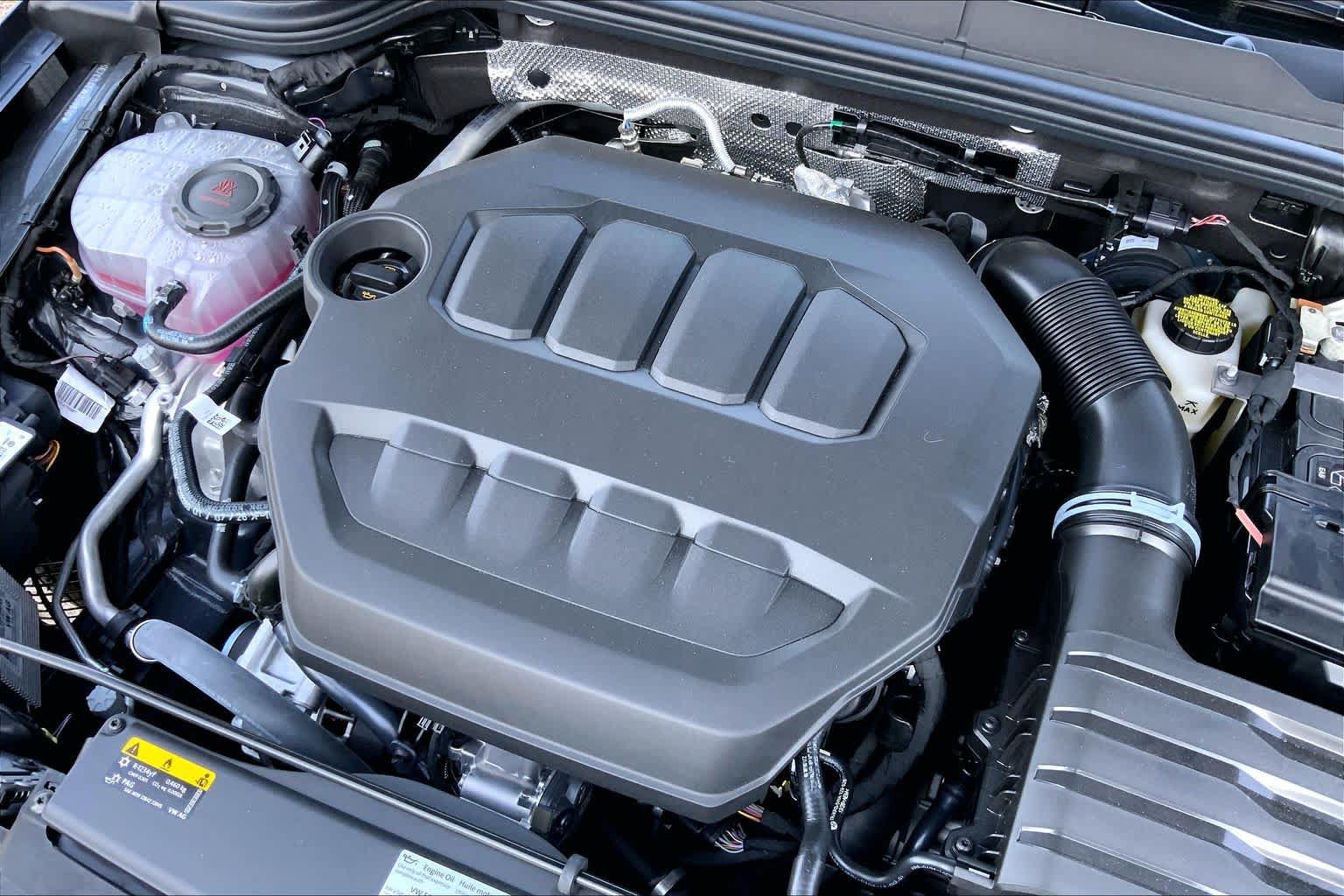 New 2026 Volkswagen GTI SE FWD image 17