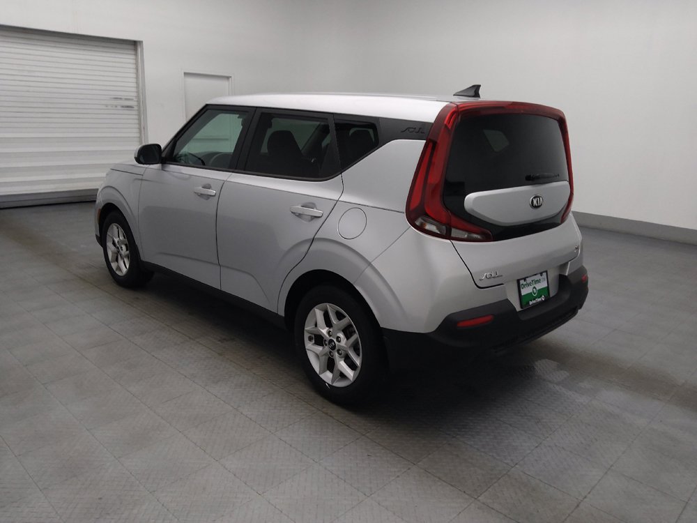 Used 2021 Kia Soul S FWD image 3
