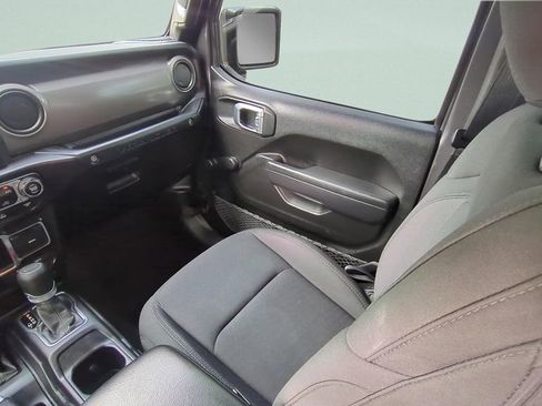 Used 2022 Jeep Wrangler Unlimited Sport AWD/4WD image 13
