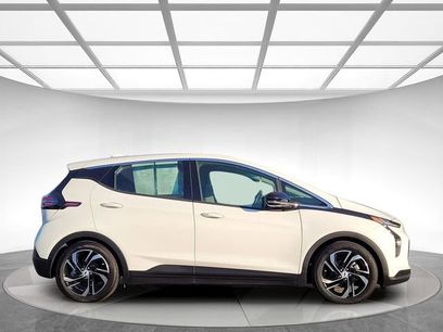 Used 2022 Chevrolet Bolt LT w/ Infotainment Package