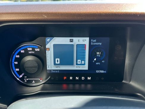 Used 2022 Ford Bronco Outer Banks w/ Sasquatch Package image 7