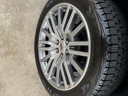 Certified 2023 Ford Expedition Limited image 32