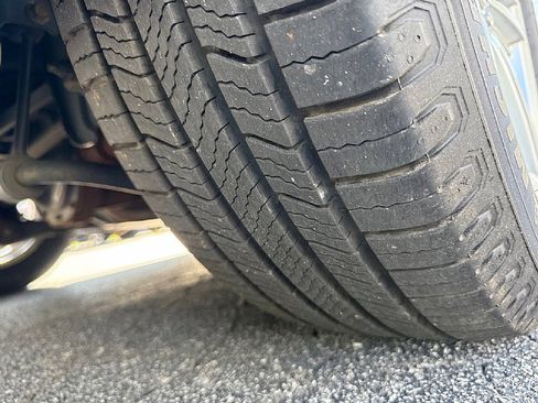 Used 2012 Ford Mustang Coupe image 9