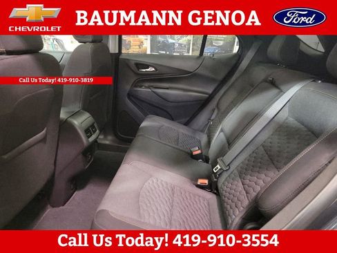 Used 2021 Chevrolet Equinox LT image 18