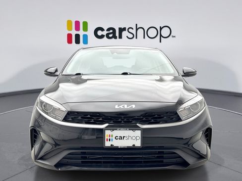 Used 2022 Kia Forte LXS w/ LXS Technology Package FWD image 8