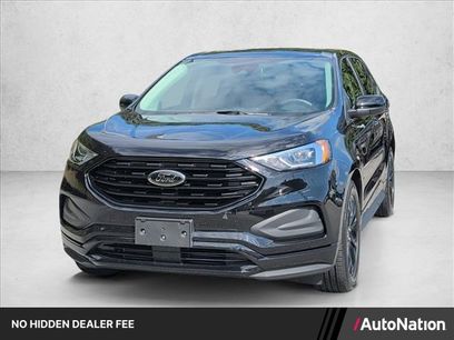 Used 2024 Ford Edge SE w/ Black Appearance Package