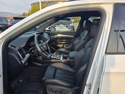 Used 2025 Audi Q5 2.0T Premium image 23