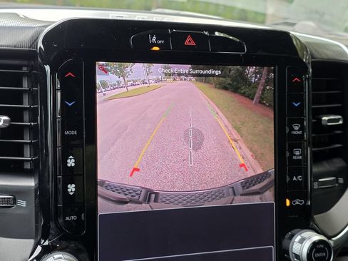 New 2026 RAM 1500 Big Horn AWD/4WD image 14