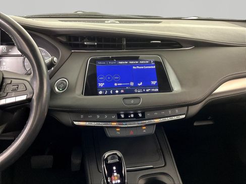 Certified 2023 Cadillac XT4 Premium Luxury AWD/4WD image 9