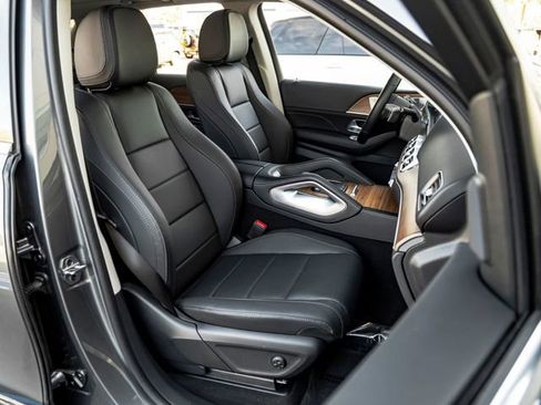 Used 2025 Mercedes-Benz GLE 350 4MATIC image 27