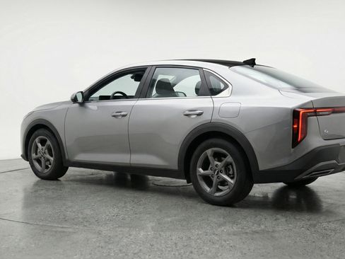 Used 2025 Kia K4 FWD image 6