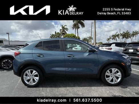 Used 2024 Buick Encore GX Preferred image 2