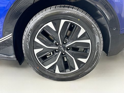 Used 2024 Kia EV6 Wind w/ Wind Technology Package image 11