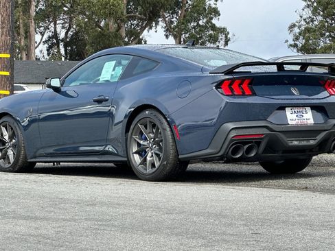 New 2025 Ford Mustang Dark Horse image 3