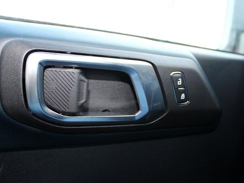 Used 2024 Ford Bronco Outer Banks image 24