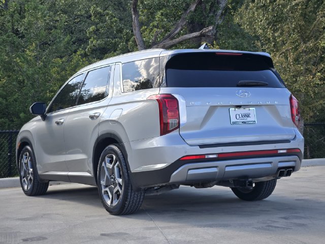Used 2024 Hyundai Palisade Limited FWD image 6
