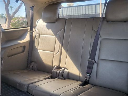 Used 2017 Chevrolet Tahoe LT w/ Luxury Package RWD image 27