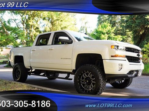 Used 2018 Chevrolet Silverado 1500 LT w/ All Star Edition AWD/4WD image 7
