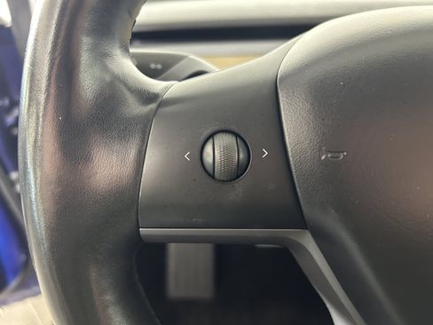 Used 2018 Tesla Model 3 Long Range AWD/4WD image 13