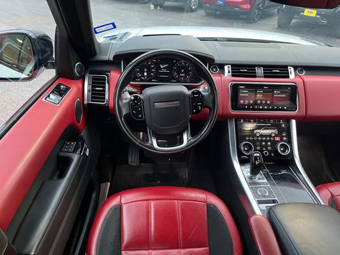 Used 2020 Land Rover Range Rover Sport HSE Dynamic image 6