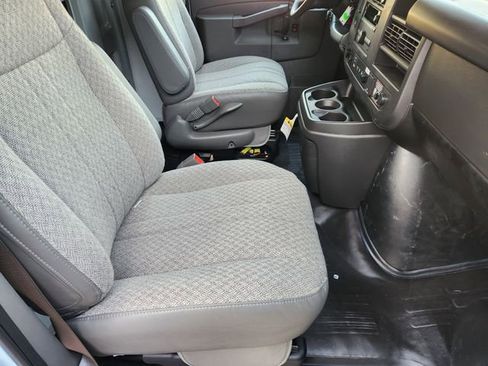 New 2025 Chevrolet Express 3500 w/ Power Convenience Package RWD image 17