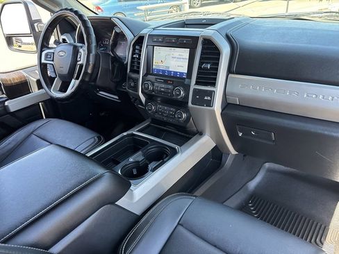 Used 2020 Ford F250 Lariat w/ Tremor Off-Road Package image 11