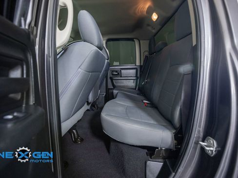 Used 2018 RAM 1500 Express w/ Express Value Package AWD/4WD image 26