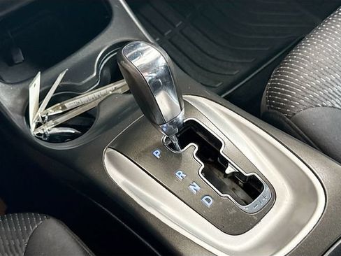 Used 2016 Dodge Journey SXT w/ Comfort/Convenience Group FWD image 16