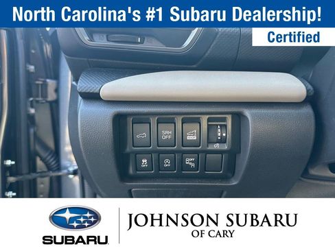 Certified 2022 Subaru Forester Limited image 17